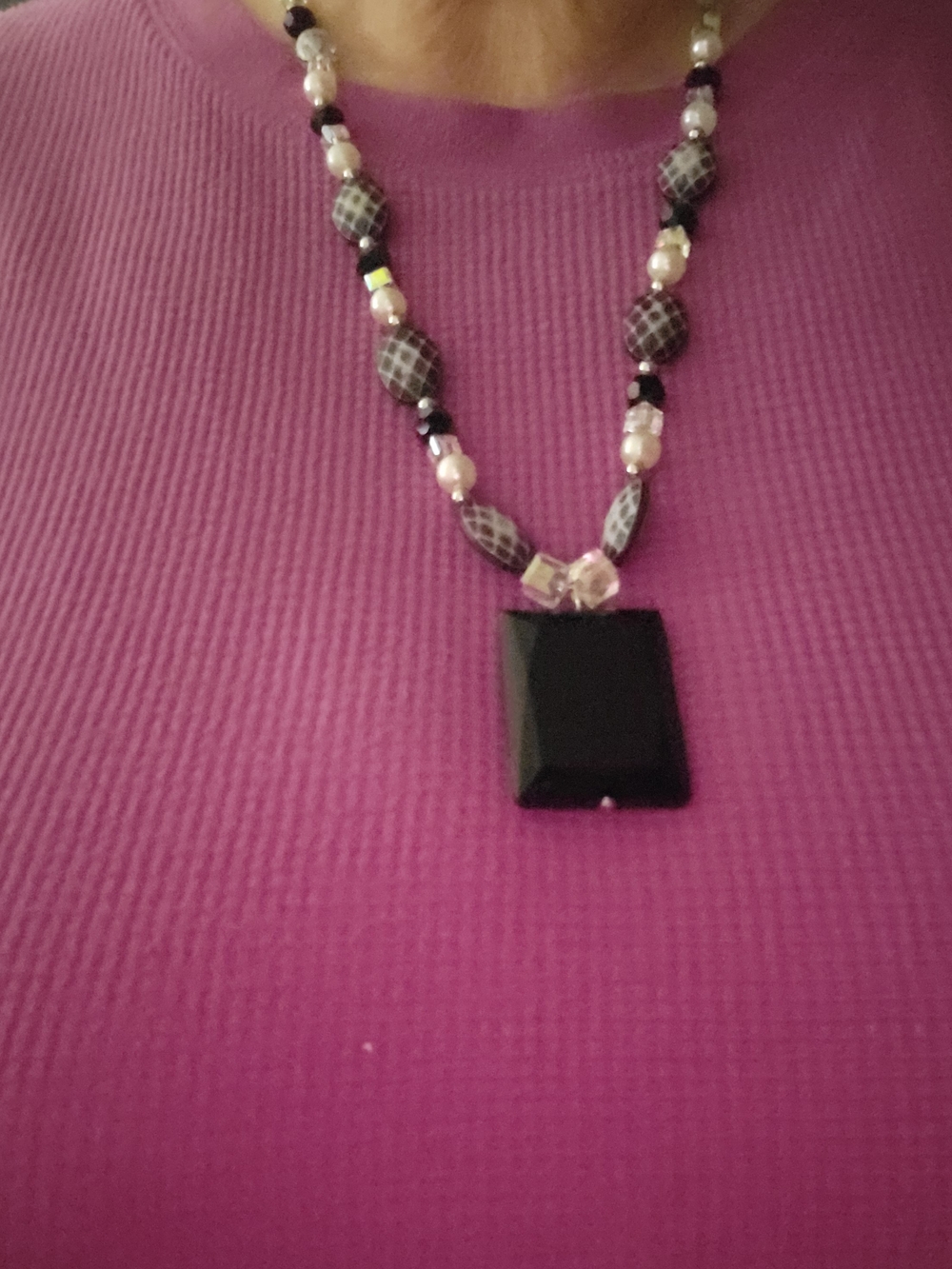Hand Made Elegant Black and Pearl Beaded Pendant Necklace And Earrings